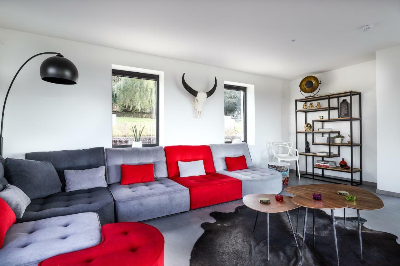 Holiday home Les Hauts Frasnes-lez-Anvaing